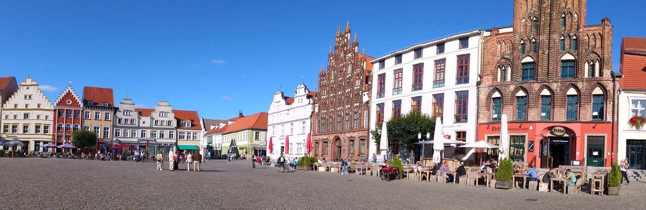 Deutschlands schönste Städte - MArktplatz von Greifswald