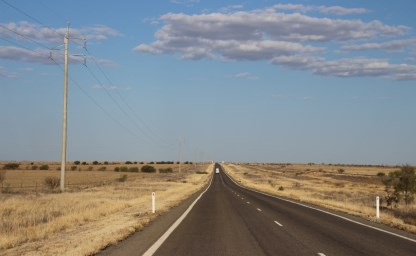 Straße durch Queensland, Australien