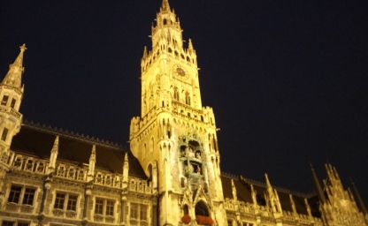 Reiseziele Deutschland - Rathaus in München