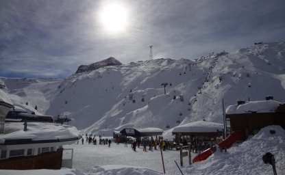 Top Reiseziele finden - Blick auf das Skigebiet Kitzsteinhorn bei Zell am See - Kaprun