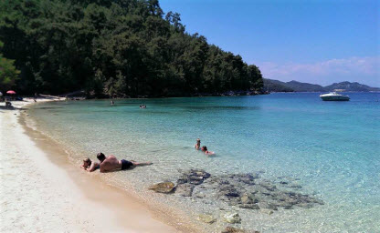 Strand von Portho Vathi auf Thasos