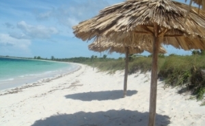 Strand auf Cayo Santa Maria, Kuba